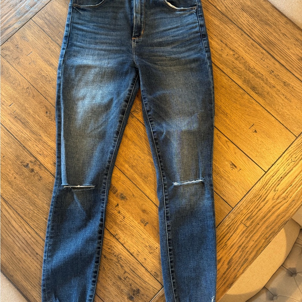Abercrombie & Fitch Dark Blue Skinny Jeans
